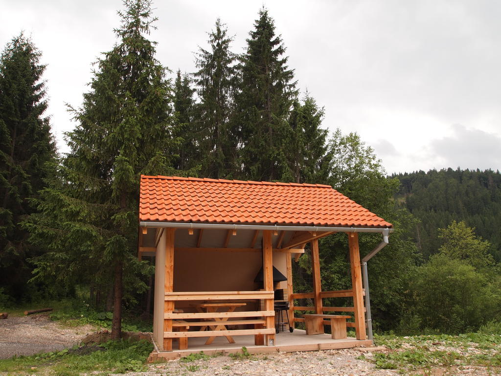 Penzion Ladova Stratena Exterior photo